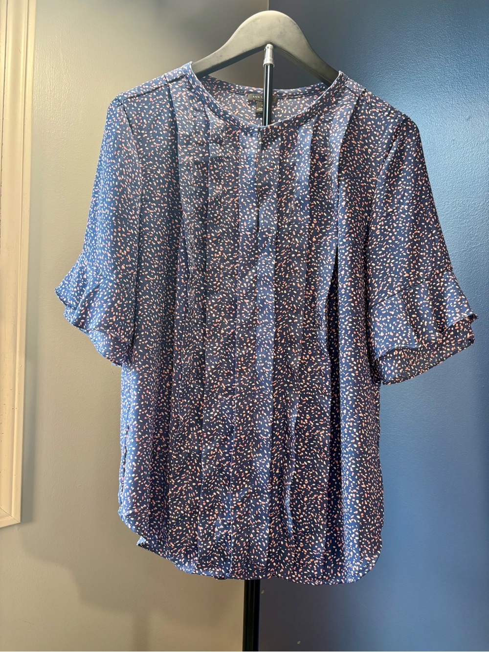 Ann Taylor Navy Printed Short Sleeve Top with Pink and White Spot Pattern
